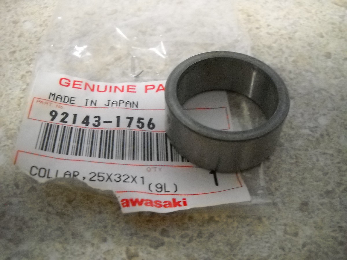NOS OEM Kawasaki Kick Start Collar 1995-2008 ZX-6R 600 Ninja 92143