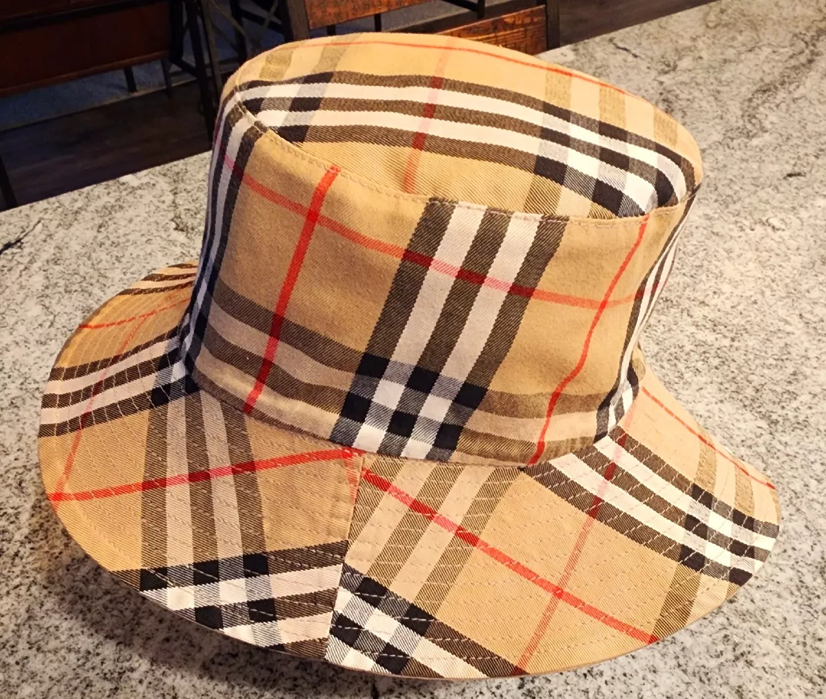 Vintage Burberry Check Plaid & Tan Reversible Bucket Hat - Super