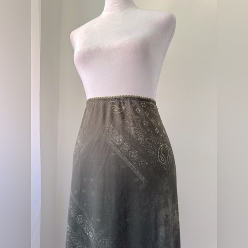 Cider Dark Green Paisley Print Stretch Midi Pencil Skirt - Picture 4 of 9