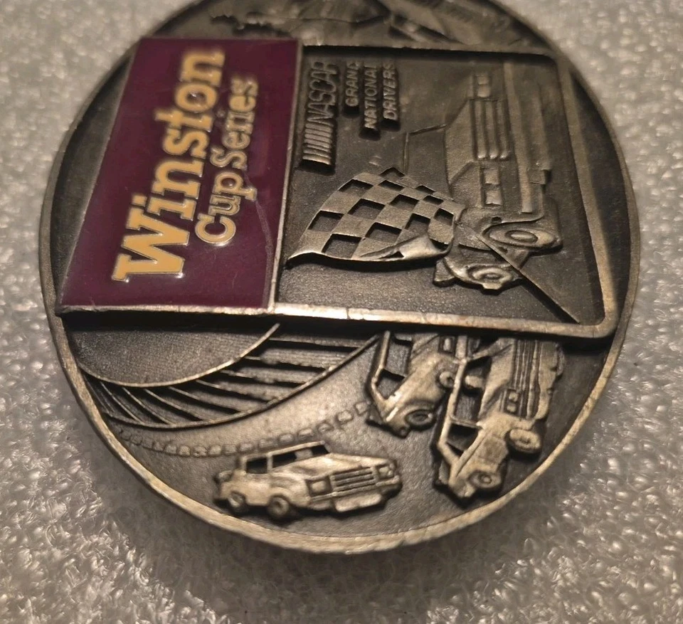 Винтажная пряжка ремня 1983 «Winston Cup Series Grand National Drivers» - Изображение 3 из 4