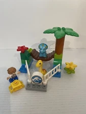Lego Duplo Jurassic World Gentle Giants Petting Zoo 10879