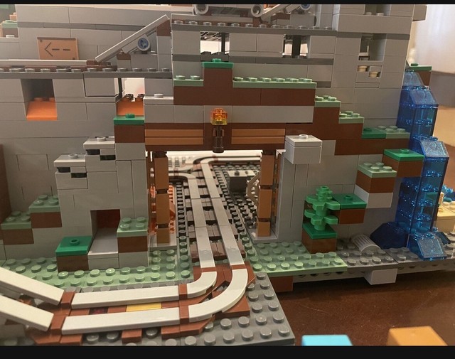 Lego Minecraft The Mountain Cave For Sale Online Ebay