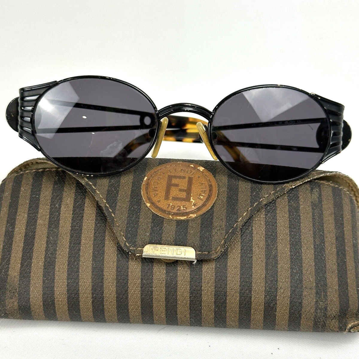 Vintage Fendi Steampunk Sunglasses Coin FS 142 Black  display picture 3