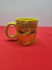 New WONDER WOMAN Ceramic Coffee Mug Tea Cup Yellow DC Comics USA Chrome 20oz