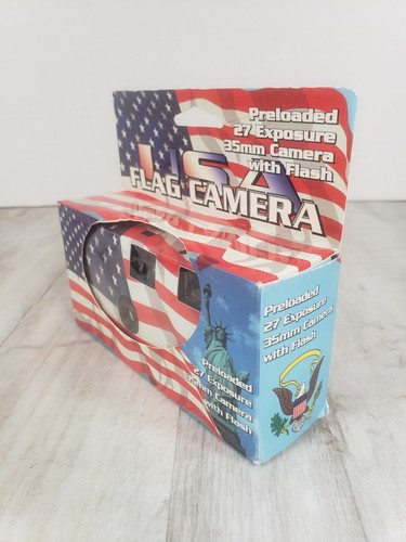 Retro USA American Flag Preloaded 27 Exposure 35mm Camera w/ Flash NIB - Picture 2 of 5