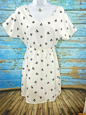 white pool party dress Kendall Vinyl Tie Back Scoop Neck Mini in This simple elegant dress is designed to make you irresistible beautiful O-12 off White Sheer Cotton