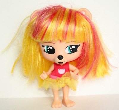 Club Chic Fashion Doll Candy with Clothes Doll 