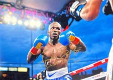 Timothy Bradley Signed 11x17 Boxing Photo 'Desert Storm' PSA AP47112