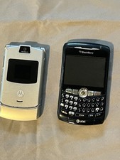 Vintage Mid-2000s Tech Duo - Motorola RAZR  BlackBerry