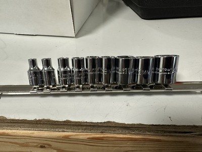 Proto J47200 1/4 Drive 9 Pc. Metric Socket Set - 6 Point Missing 5.5, 10, 13MM