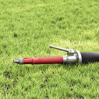 Feuerwehrschlauchdüse mit C-Kupplung