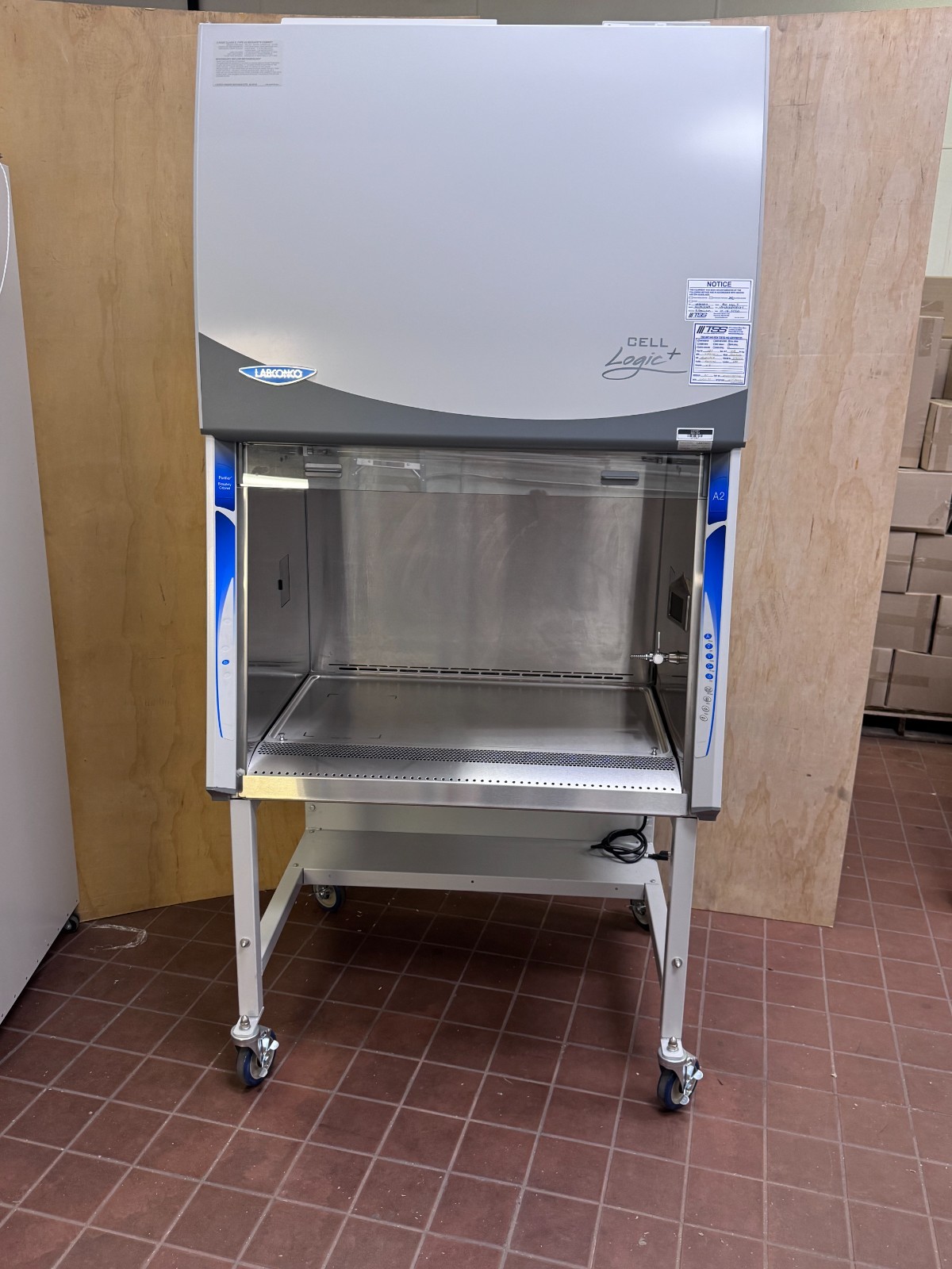 Labconco Purifier Cell Logic+ Class II A2 Biosafety Cabinet w/Temp-Zone + Stand