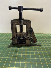 RECORD NO 92 PIPE VICE IN GOOD CONDITION