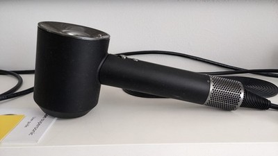 Dyson Supersonic Haartrockner HD03 - Top Zustand