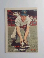 1957 Topps Baseball Ken Boyer St. Louis Cardinals Card #122 EX++ NM