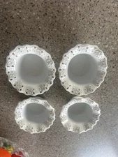 MIKASA Porcelain Ruffles Ruffled Bowl, 2” tall, 5.5” long—Set Of 4