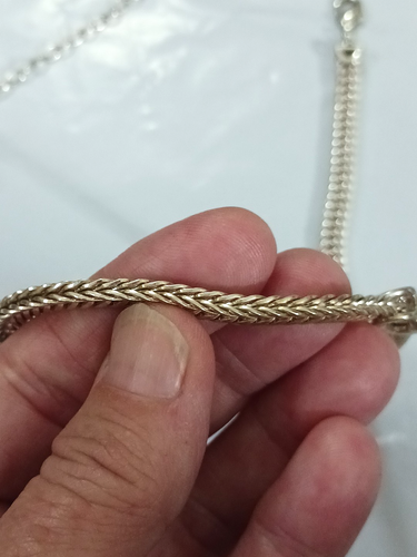 Necklace chain with odd unusual horse bit link pattern. Thick foxtail silvertone - Picture 17 of 21