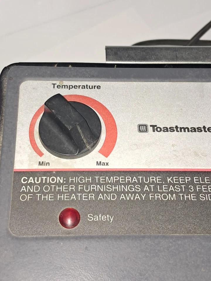 Винтажный автоматический обогреватель Toastmaster модель 2517 120 В 1500 Вт 452 А (s) - Изображение 4 из 4