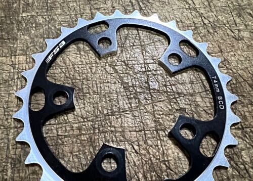 FSA Chainring 30T /74 BCD Black Non-ramped - BRAND NEW - 30 Tooth - Picture 2 of 4