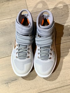 nike huarache mid top