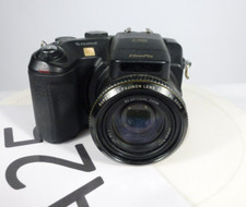 Fujifilm FinePix S Series S7000 6.3MP Digital Camera refcp m108