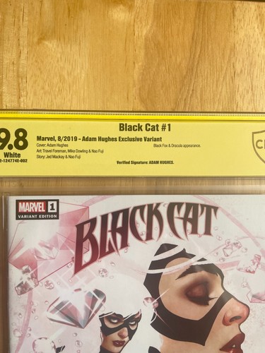 BLACK CAT #1 CBCS 9.8! ADAM HUGHES VARIANT COVER/ SIGNATURE! - Picture 4 of 6