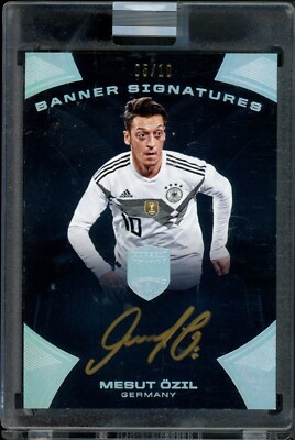 2018 Panini Eminence BS-OZL Mesut Ozil Banner Signature Gold Ink 