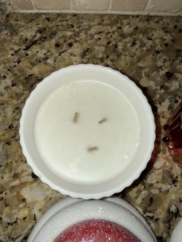 Homeworx Set Of 2 Glitter Cupcake Shaped 3 Wick Christmas Candle Warm Vanilla - Image 3 of 4