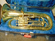 YAMAHA YEP-321 EUPHONIUM avec ÉTUI SERIE # 107502