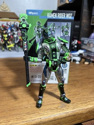 S.H.Figuarts Kamen Rider Woz (20 Kamen Rider Kicks Ver.)