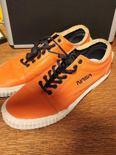 Vans X NASA Old School “Firecracker” Men’s Size 11.5