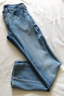 TAHARI Light Wash SLIM Leg Jeans Sz W34 (29 Inch Inseam) — photo 1