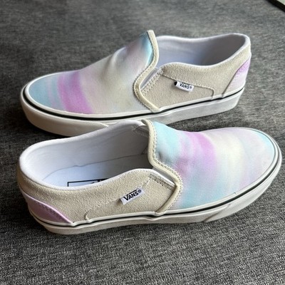 NWT Vans Women's Asher Chroma Blur Multi/White  Slip On Sneaker Ombré Dye Suede