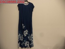 NWT - Women's Navy White Floral Sleeveless Dress with Pockets, Size M 100035191