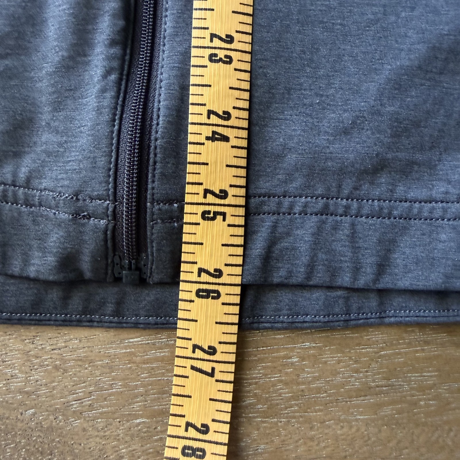 Tracksmith Men's Session Performance Full Zip Jac… - image 9