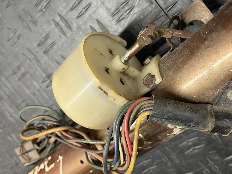 Ford Mustang Mercury Cougar 1967 columna de dirección inclinable opción original de fábrica Foto 4 de 4