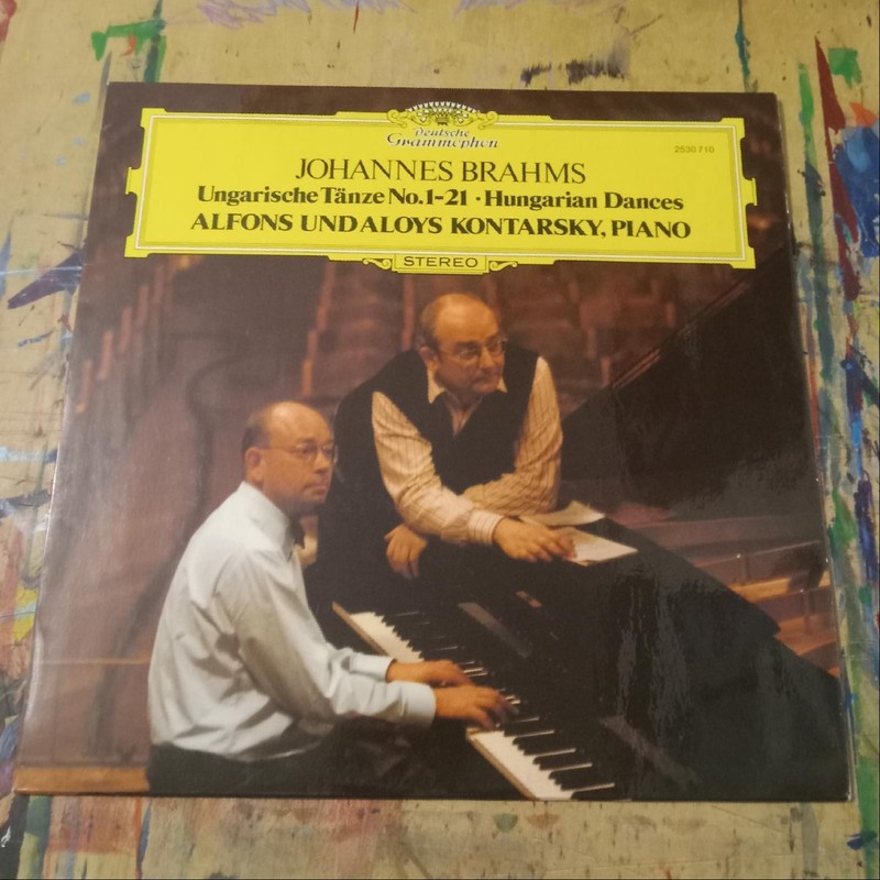 Johannes Brahms Hungarian Dances 1976 Deutsche Grammophon 2530 710 Germany VG+NM
