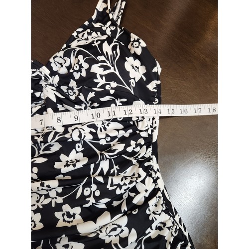Unbranded Women's Black & White Floral V-Neck One Piece Swimsuit Size 14 - Picture 4 of 5