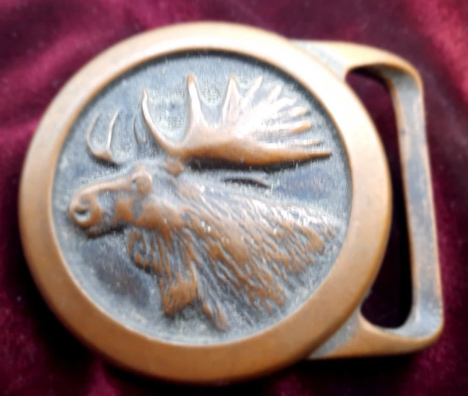 Hebilla de cinturón de latón macizo Moose Tech Ether Guild 1978 pátina antigua vintage Foto 4 de 4