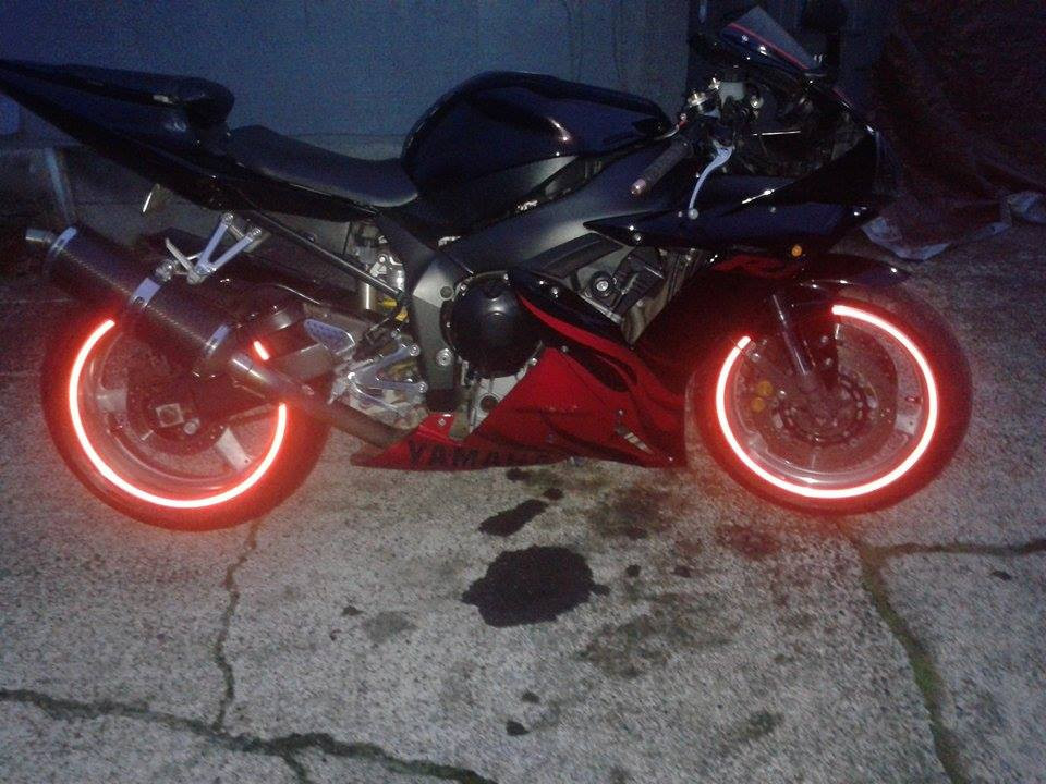 RED REFLECTIVE WHEEL STRIPES RIM STICKERS TAPE DECAL KAWASAKI