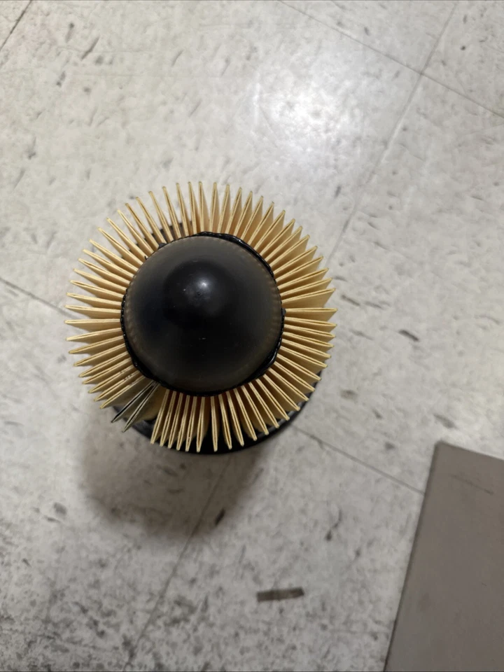 Filtro de aire genuino Motorcraft FA-1616 Ford F57Z-9601-A Foto 3 de 4