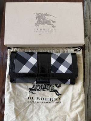Burberry Zip-Around Check Pattern Women's Wallet Black Gray White Folding