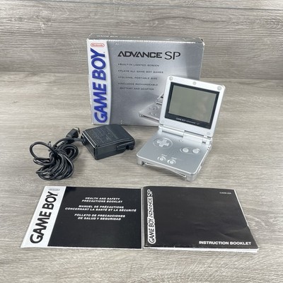 Nintendo Game Boy Advance SP Platinum Silver AGS-001 Complete In Box EXCELLENT