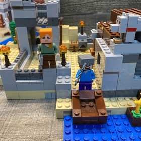 LEGO 21121 Minecraft The Desert Outpost 100% Complete with Instructions, No Box