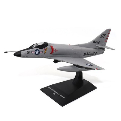 MOTOR CITY CLASSICS, Flugzeug McDONNELL Douglas A-4C Skyhawk 1956, 1/72, MCIT...