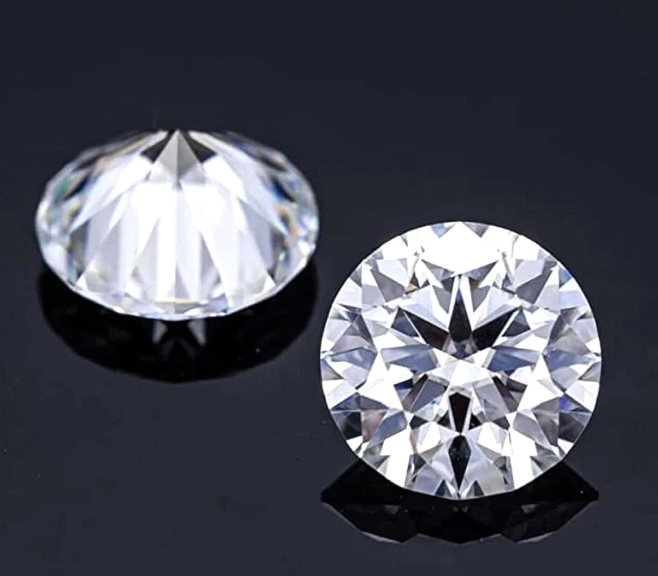 Lab-Grown IGL Certified 2.1 Ct Pair CVD Diamond VVS1 Clarity Round Cut Gems 5NST - Image 2 of 3