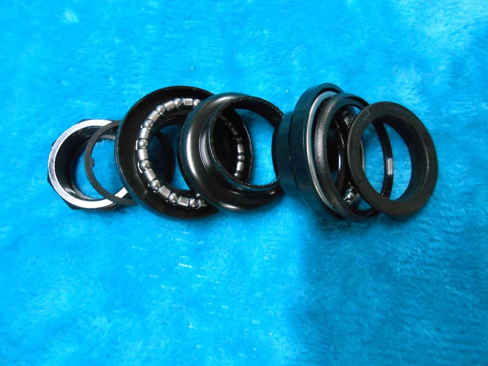 BMX Headset 1 Inch with Threaded 30mm VP Black Only 126g 10-Piece Old School - Image 3 of 4