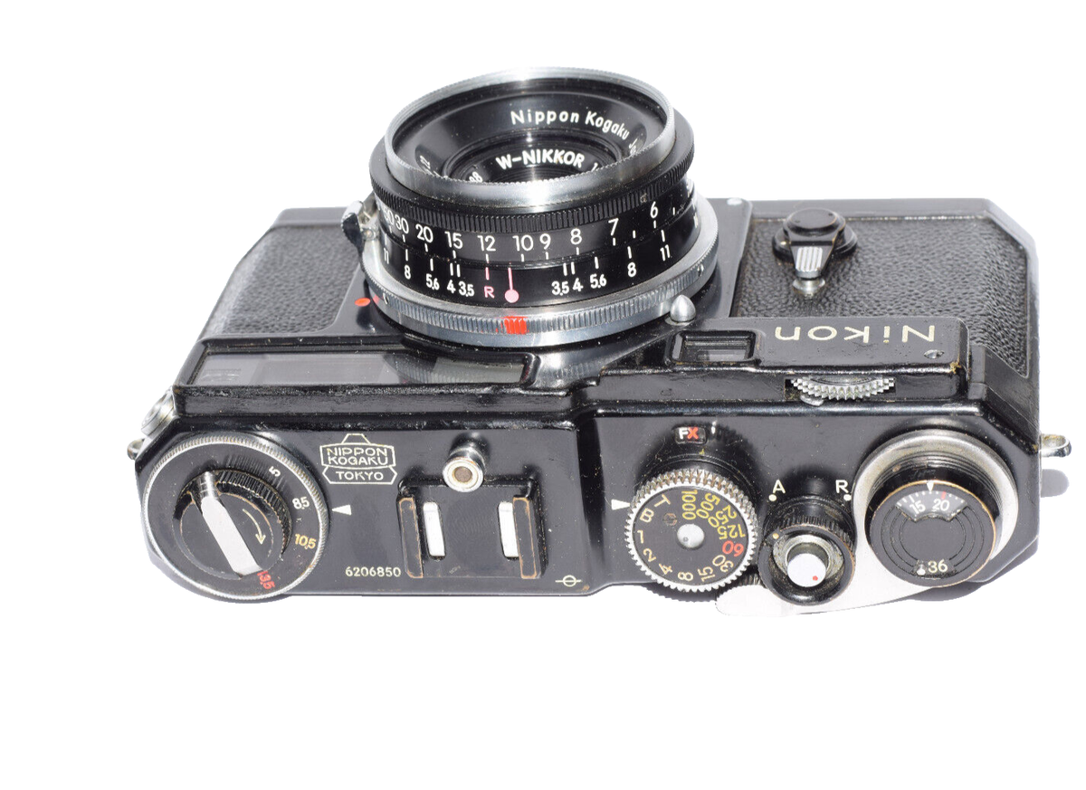 Nikon SP Black Paint Rangefinder Camera With W Nikkor 3,5/3
