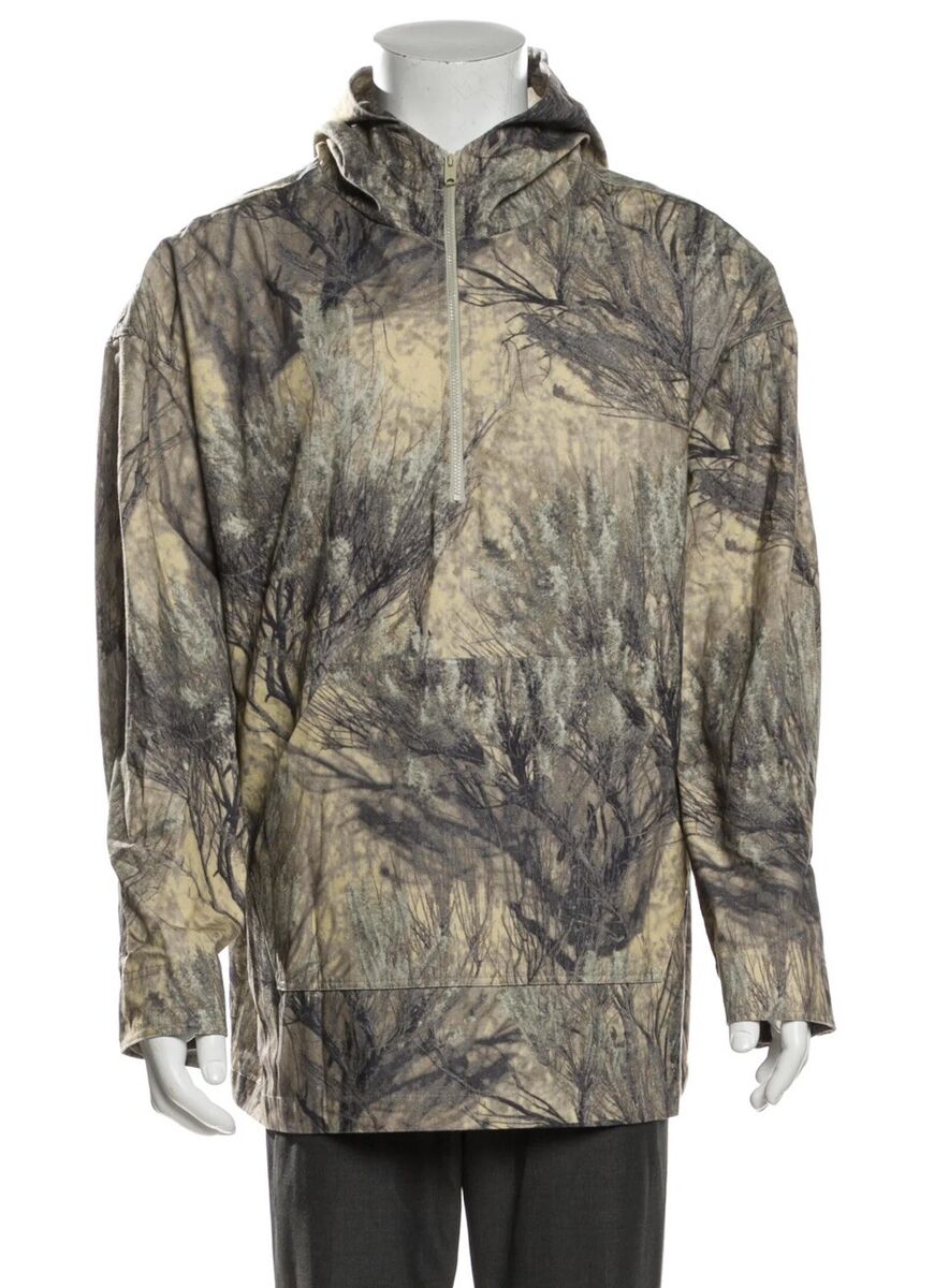 NWT YEEZY Season 4 Pullover Camo Hooded 1/4 Zip Anorak NWT YEEZY Season 4 Pullover Camo Hooded 1/4 Zip Anorak