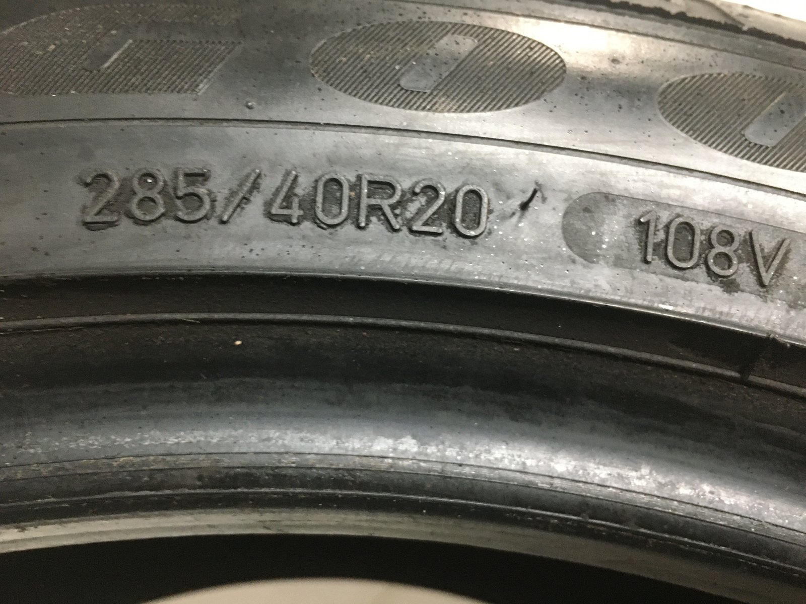 [1] Goodyear Eagle Sport A/S ROF Run Flat MOE P285/40R20 Tire 7.5-9.0 ...